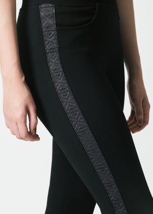 Detailed Premium Leggings